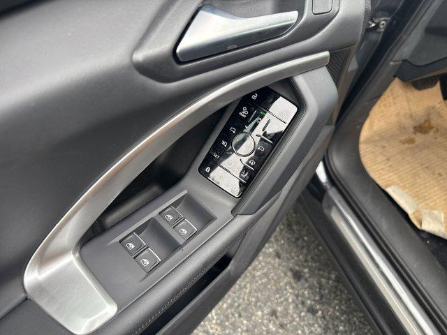 new 2025 Audi Q5 car, priced at $60,975
