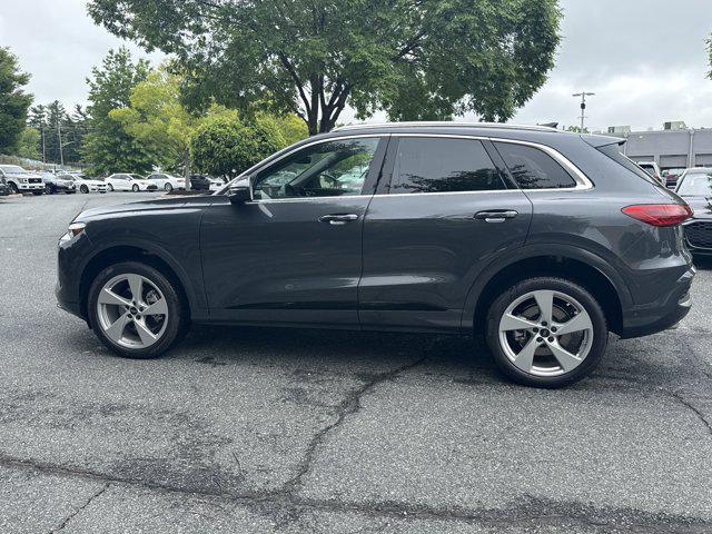 new 2025 Audi Q5 car, priced at $60,975