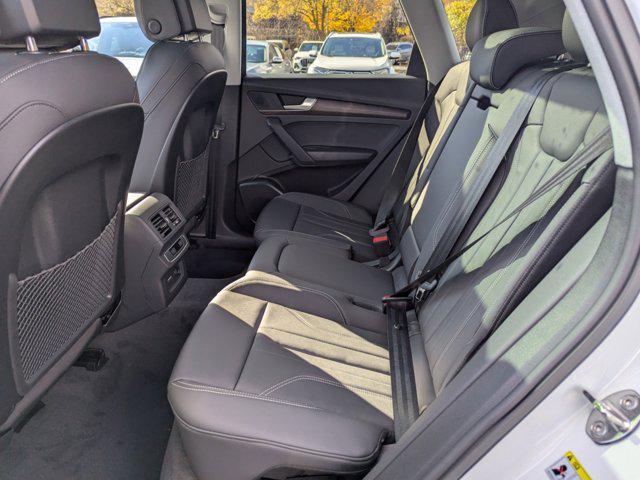 new 2025 Audi Q5 car, priced at $49,912