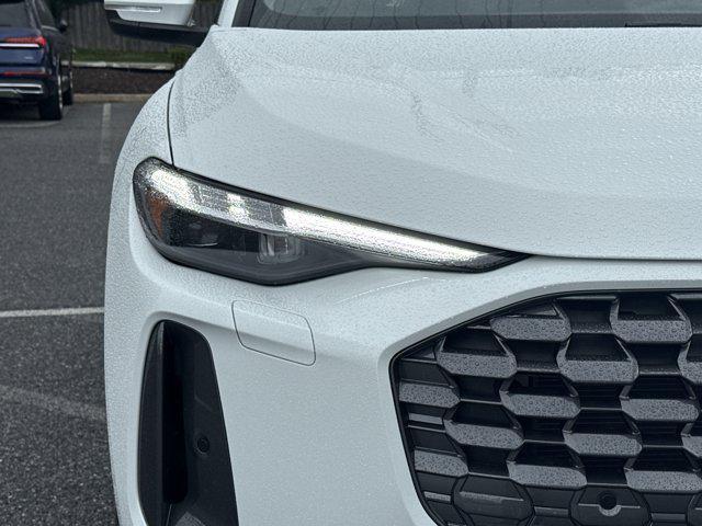 new 2025 Audi Q5 car, priced at $58,110