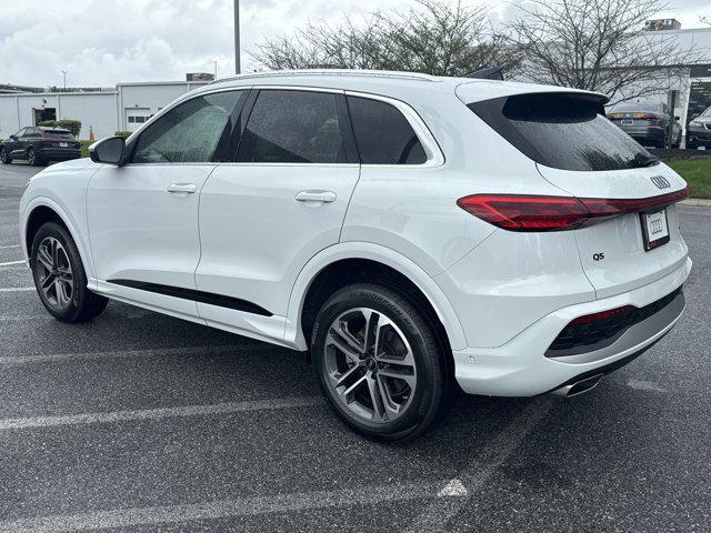 new 2025 Audi Q5 car, priced at $58,110