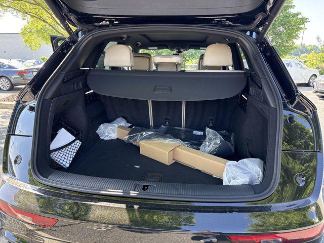 new 2025 Audi Q5 car, priced at $54,000