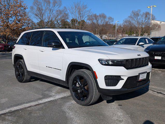 used 2023 Jeep Grand Cherokee car, priced at $31,998