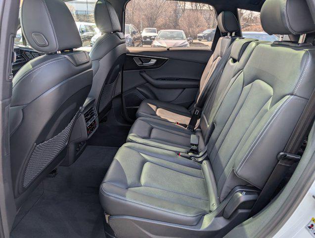 new 2025 Audi Q7 car, priced at $78,841