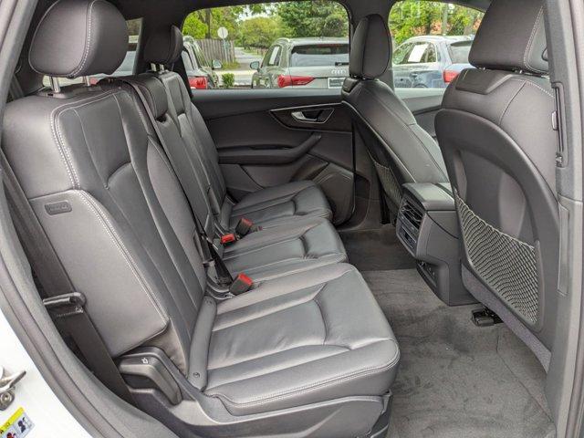 new 2025 Audi Q7 car, priced at $64,641