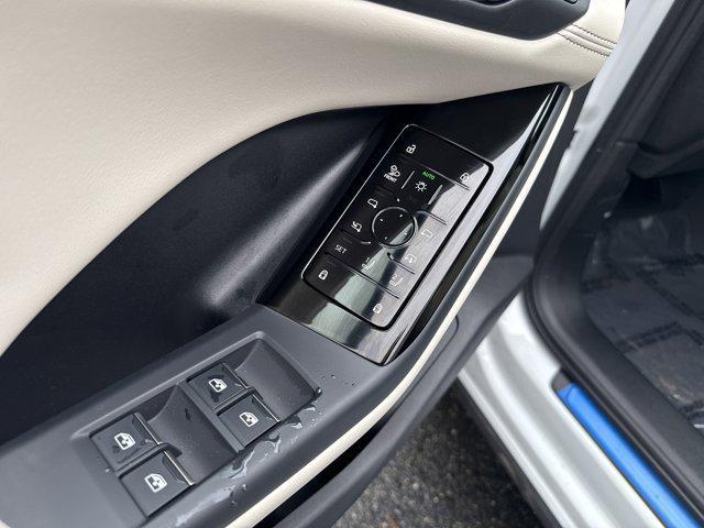 new 2025 Audi Q6 e-tron car, priced at $70,901