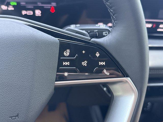 new 2025 Audi Q6 e-tron car, priced at $70,441