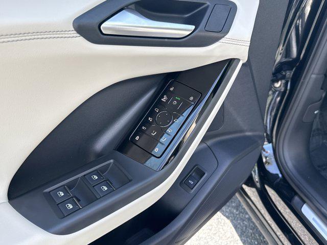 new 2025 Audi Q6 e-tron car, priced at $71,201