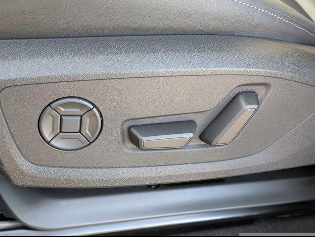 new 2025 Audi Q6 e-tron car, priced at $72,721