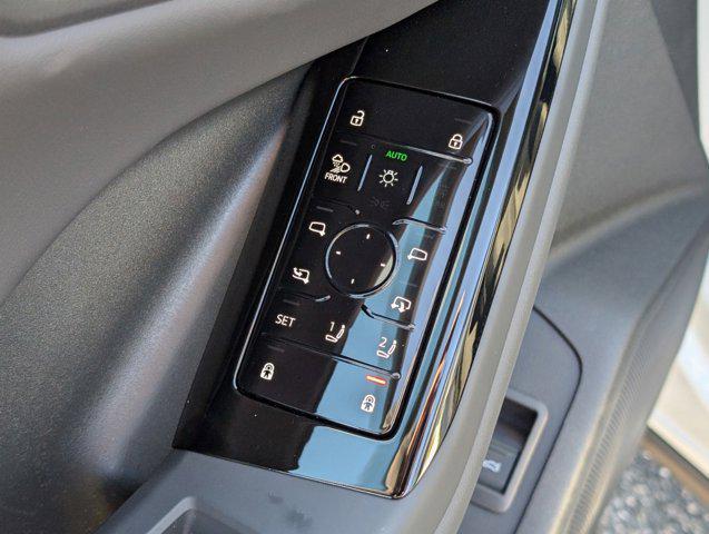 new 2025 Audi Q6 e-tron car, priced at $71,202