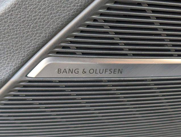 new 2025 Audi Q7 car, priced at $82,281