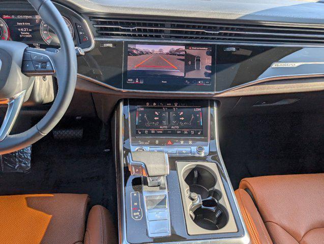 new 2025 Audi Q7 car, priced at $82,281