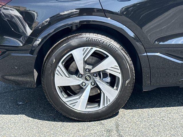 new 2025 Audi Q6 e-tron car, priced at $74,182