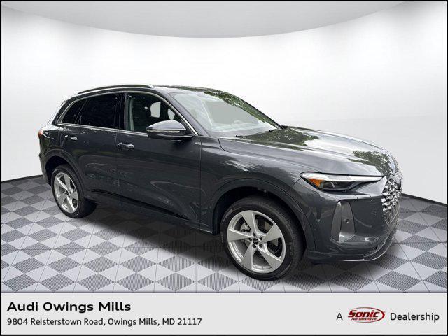 new 2025 Audi Q5 car, priced at $60,975