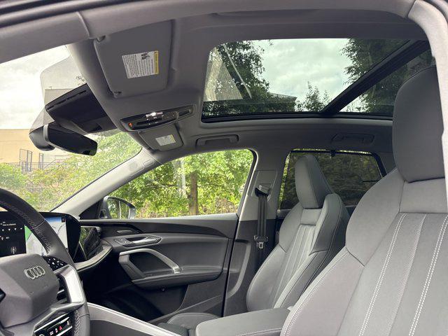 new 2025 Audi Q5 car, priced at $60,975