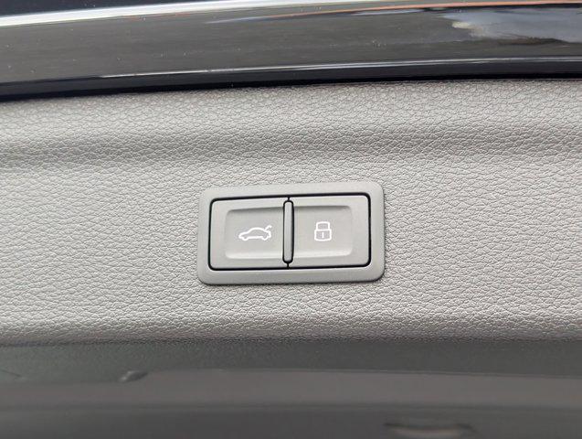 new 2025 Audi Q3 car, priced at $44,491