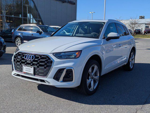 new 2025 Audi Q5 car, priced at $54,101