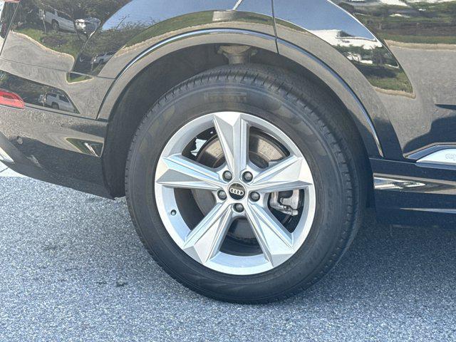 used 2021 Audi Q7 car, priced at $32,999