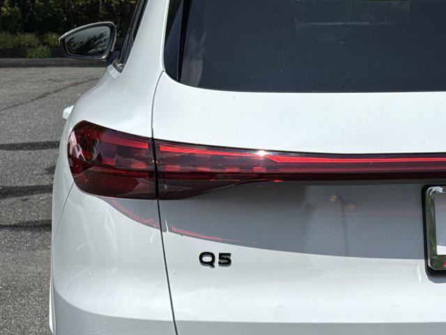 new 2025 Audi Q5 car, priced at $61,300