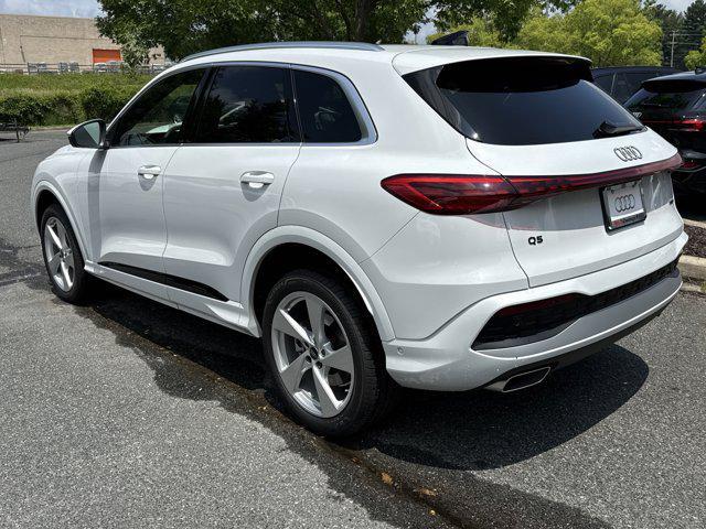 new 2025 Audi Q5 car, priced at $61,300