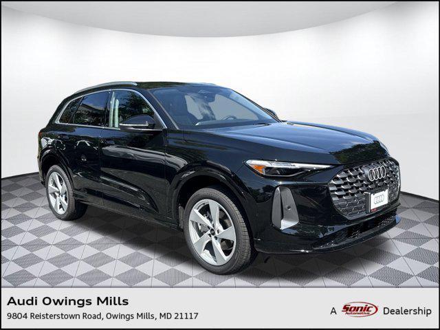 new 2025 Audi Q5 car, priced at $59,471