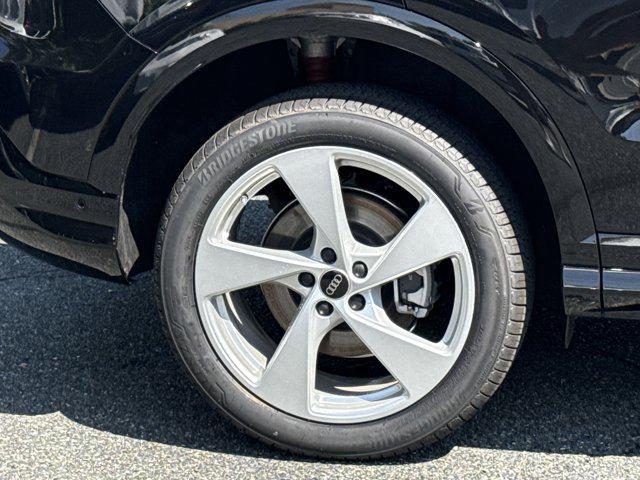 new 2025 Audi Q5 car, priced at $60,950