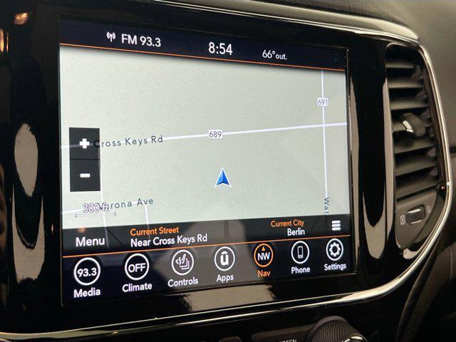 used 2022 Jeep Grand Cherokee car, priced at $27,507