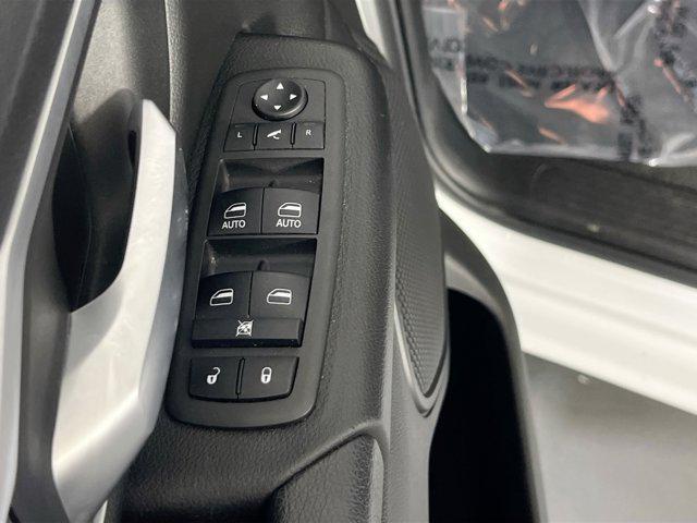 used 2022 Ram 1500 car, priced at $33,131