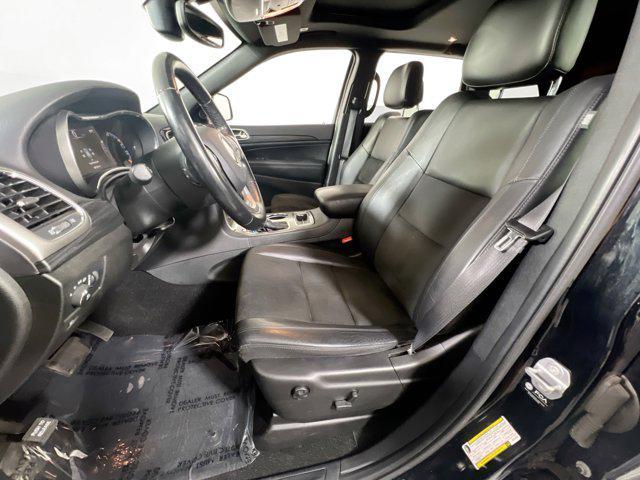 used 2022 Jeep Grand Cherokee car, priced at $28,245