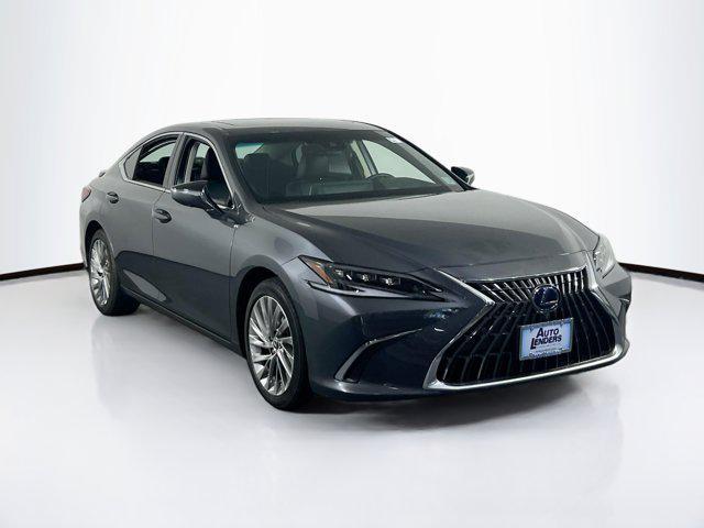 used 2022 Lexus ES 300h car, priced at $41,631