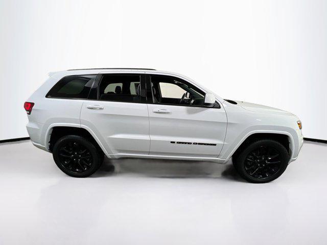 used 2022 Jeep Grand Cherokee car, priced at $27,254