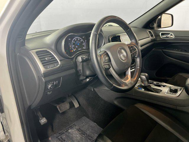 used 2022 Jeep Grand Cherokee car, priced at $27,254