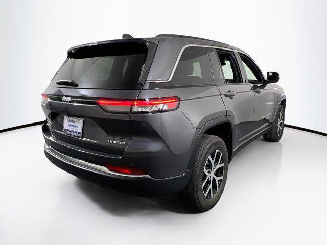 used 2024 Jeep Grand Cherokee car, priced at $39,018
