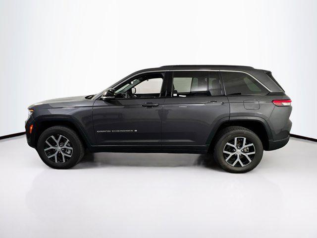 used 2024 Jeep Grand Cherokee car, priced at $39,018