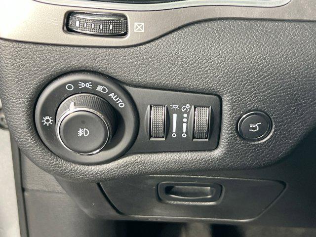 used 2021 Jeep Cherokee car, priced at $24,239