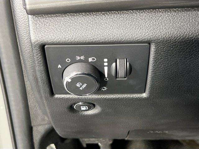 used 2022 Jeep Grand Cherokee car, priced at $28,310