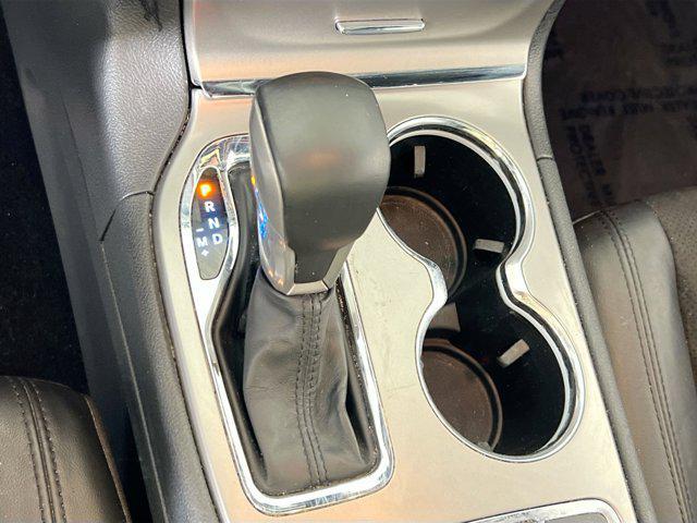 used 2022 Jeep Grand Cherokee car, priced at $29,586