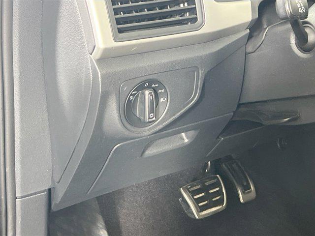 used 2021 Volkswagen Atlas car, priced at $25,698