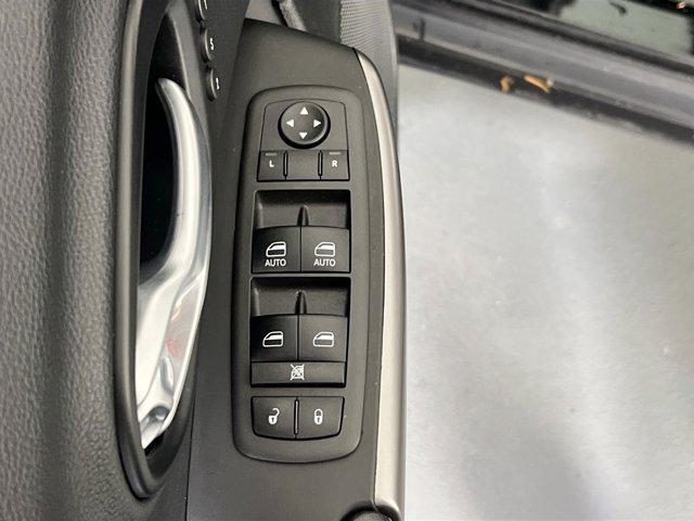 used 2022 Jeep Cherokee car, priced at $24,660