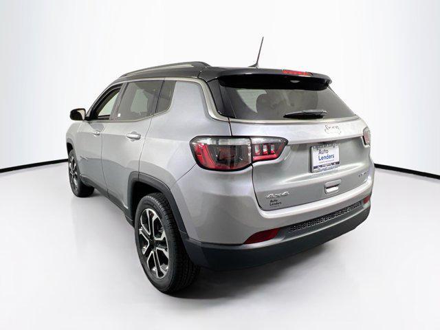 used 2022 Jeep Compass car, priced at $24,995