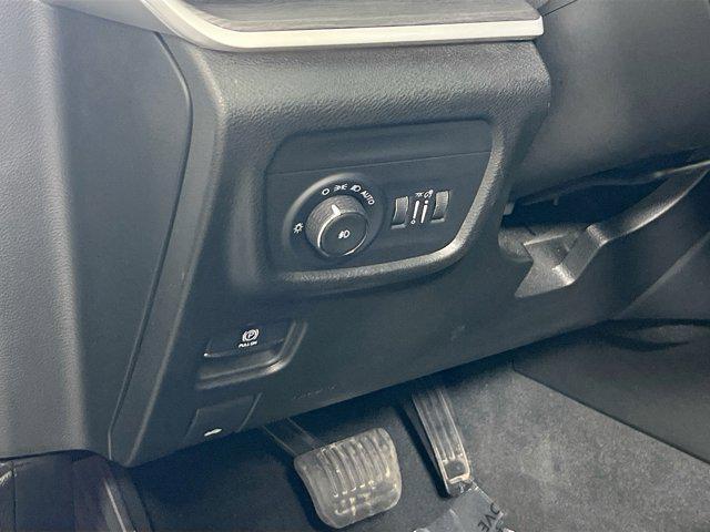 used 2023 Jeep Grand Cherokee car, priced at $34,739