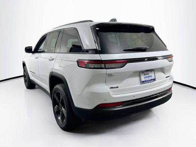 used 2023 Jeep Grand Cherokee car, priced at $34,739