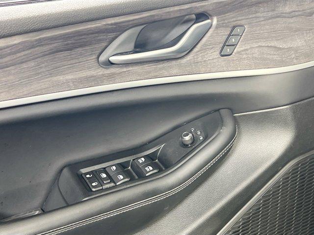 used 2023 Jeep Grand Cherokee car, priced at $34,739