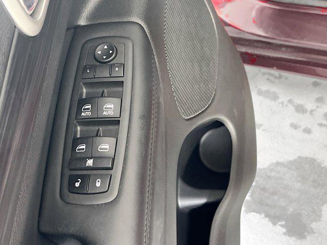 used 2022 Jeep Grand Cherokee car, priced at $30,685