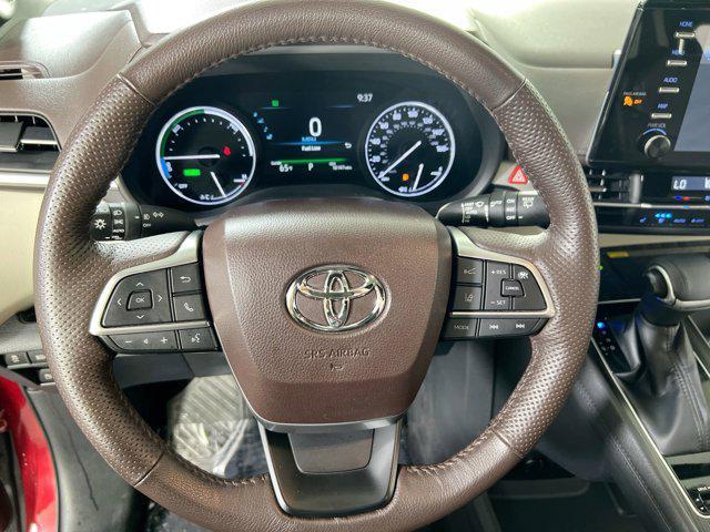 used 2022 Toyota Sienna car, priced at $50,376