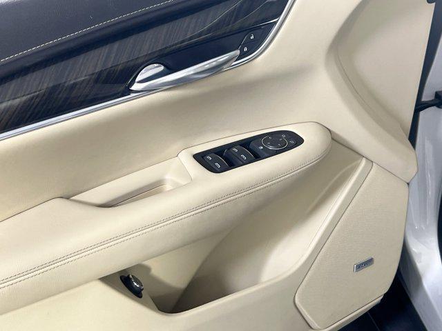 used 2018 Cadillac XT5 car, priced at $21,627