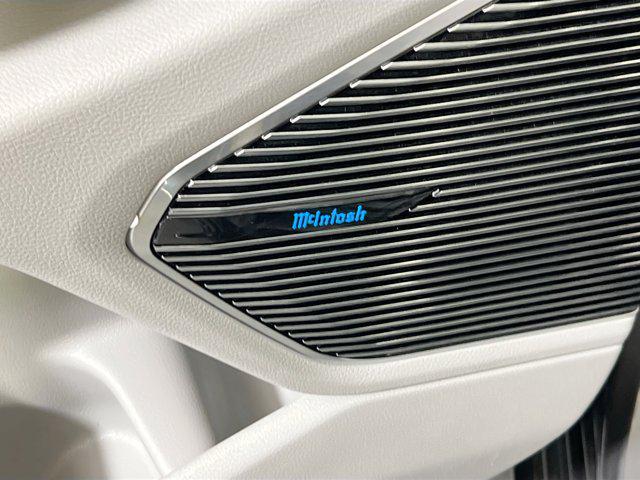 used 2022 Jeep Grand Cherokee car, priced at $37,201