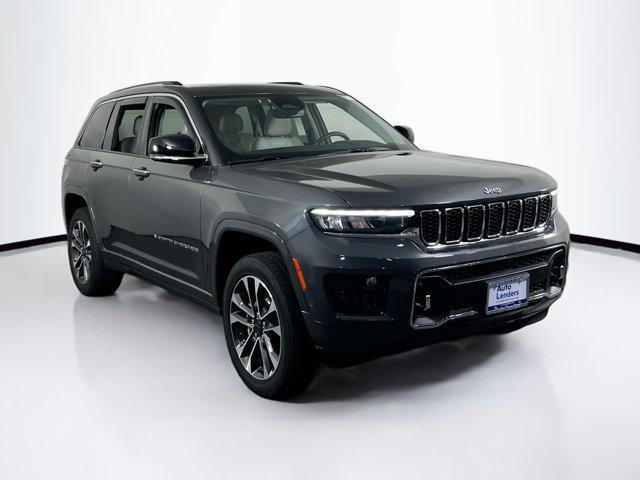 used 2022 Jeep Grand Cherokee car, priced at $37,201