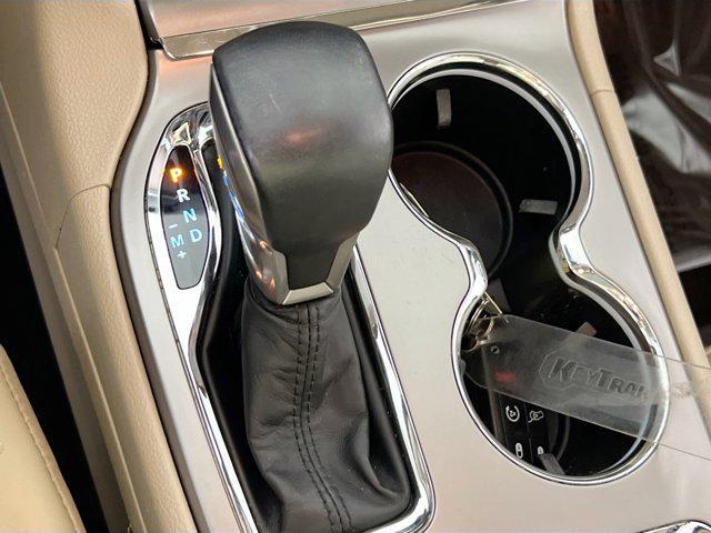 used 2021 Jeep Grand Cherokee car, priced at $26,799