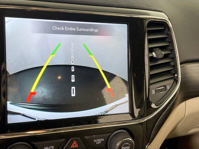 used 2022 Jeep Grand Cherokee car, priced at $25,237